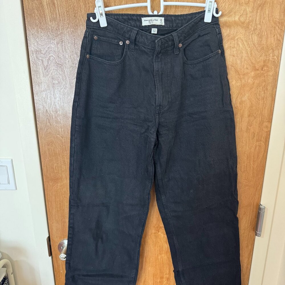 A&F Curve Love High Rise Loose Black Jeans